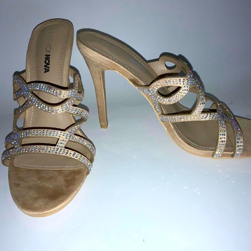 Fashion Nova | Gold Sparkle Heels